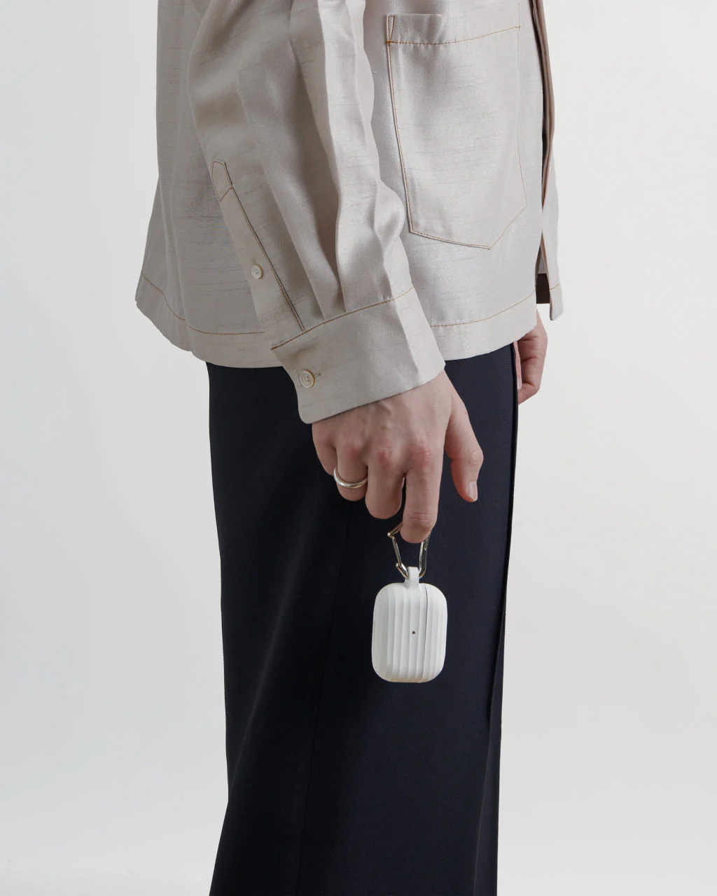 Bold AirPods Case - Image 3