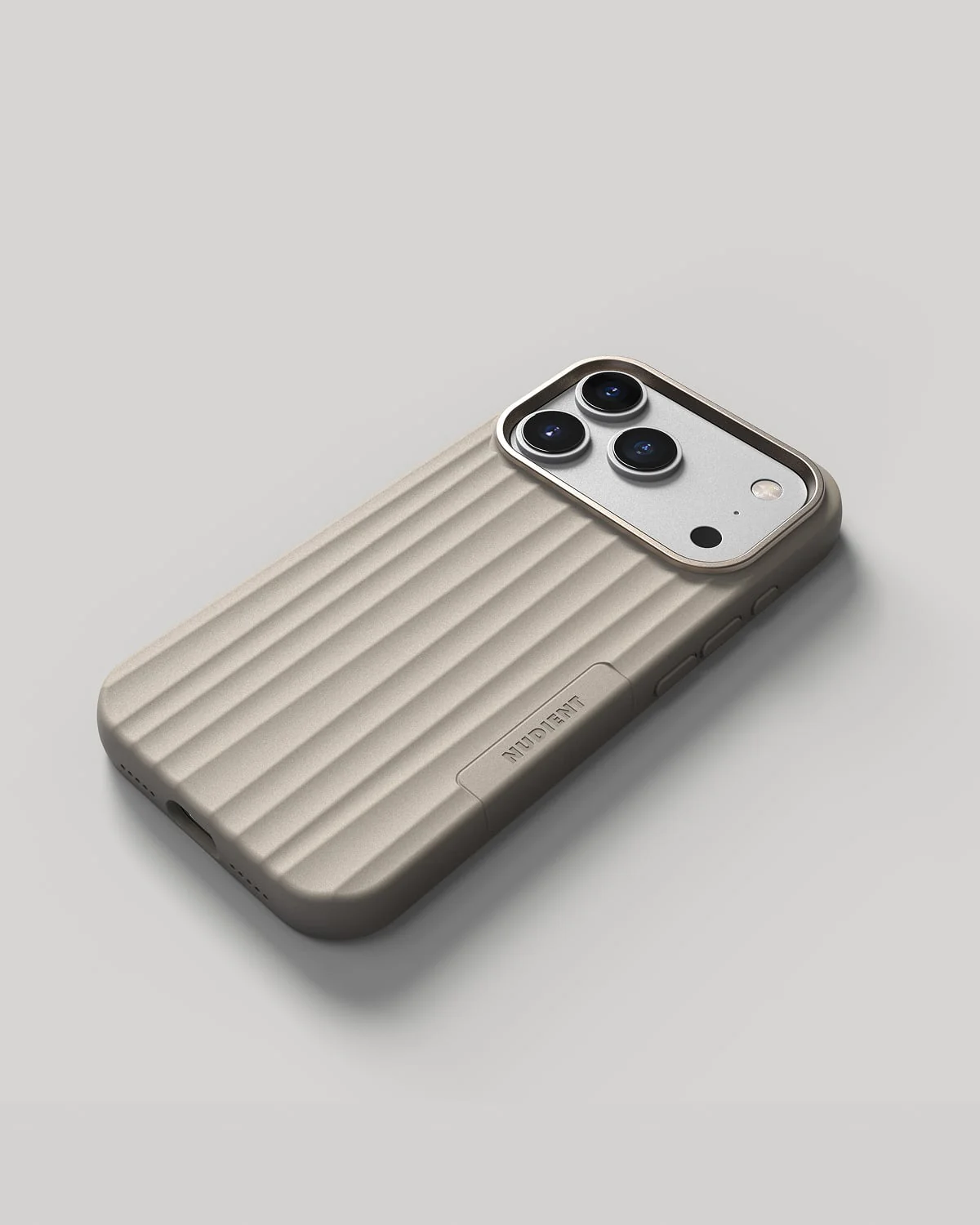 Bold Case - iPhone 17 Pro - Linen Beige & Chalk White - Image 3