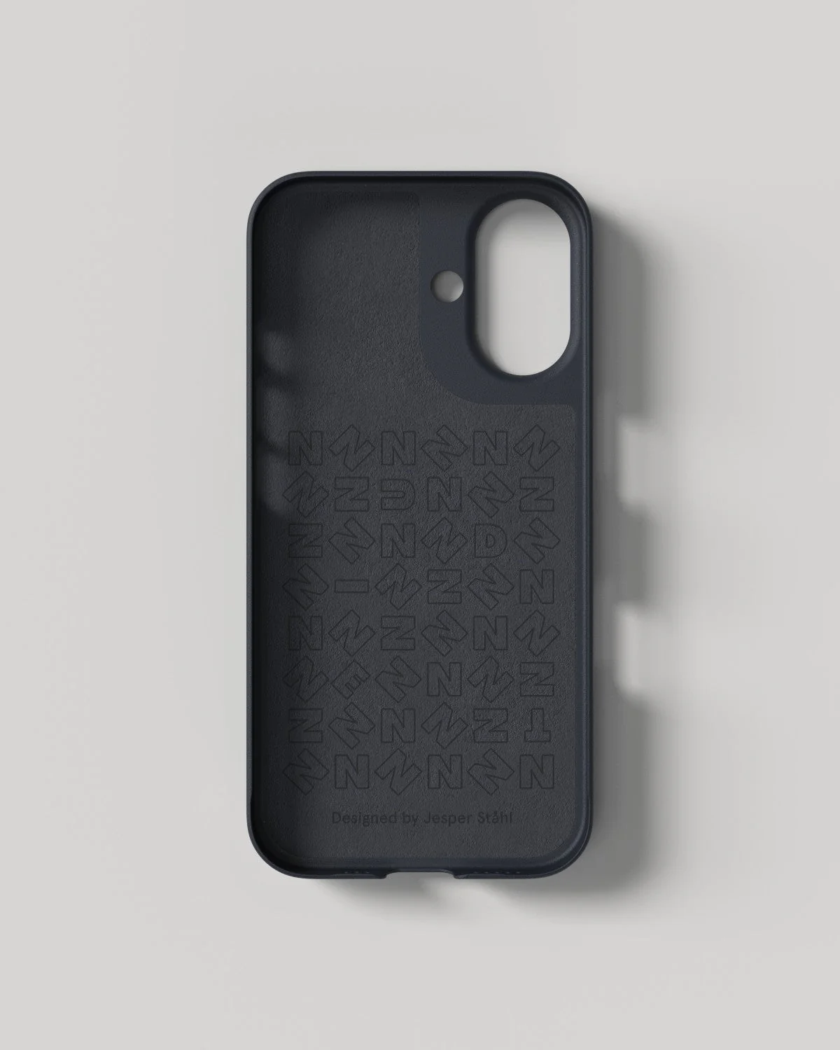 Thin Case - iPhone 16 - Ink Black & Midwinter Blue - Image 5