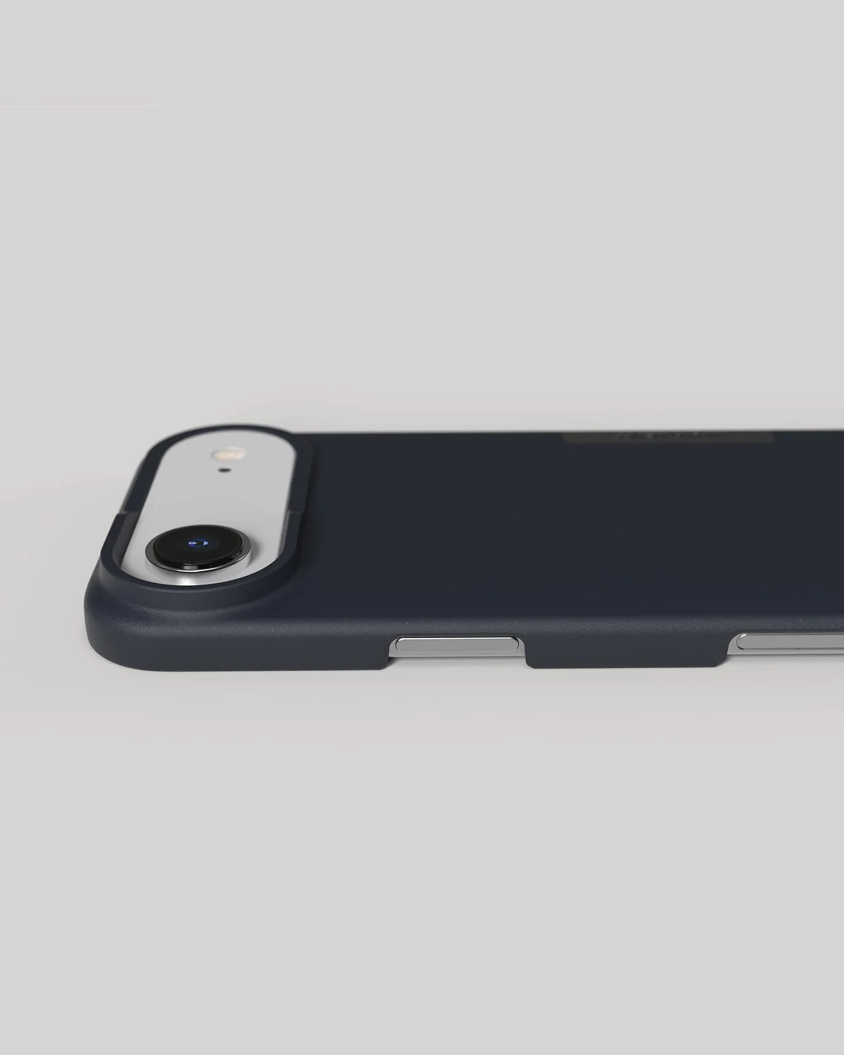 Thin Case - Image 4